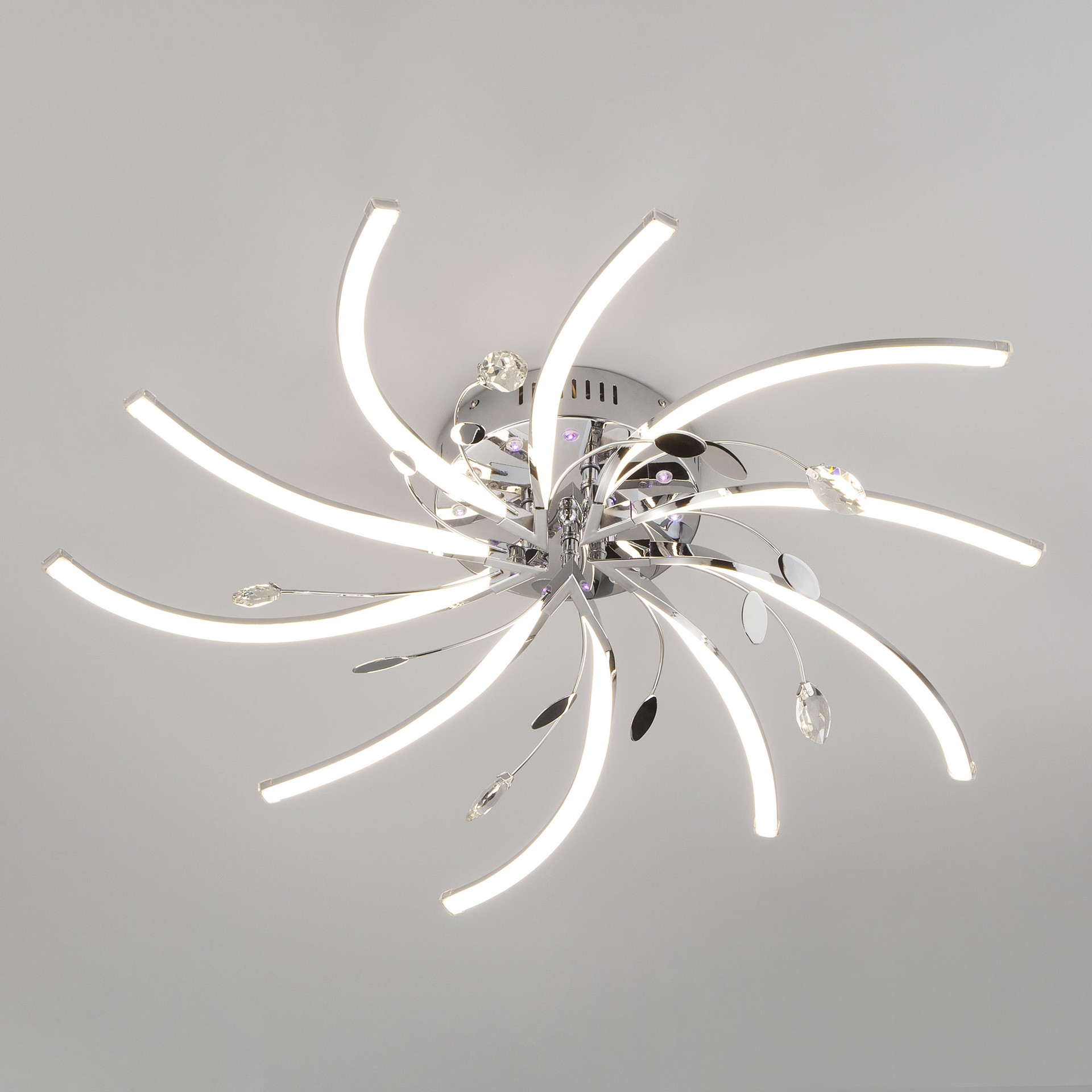 Потолочная люстра с пультом Windmill Eurosvet 90125/10 хром