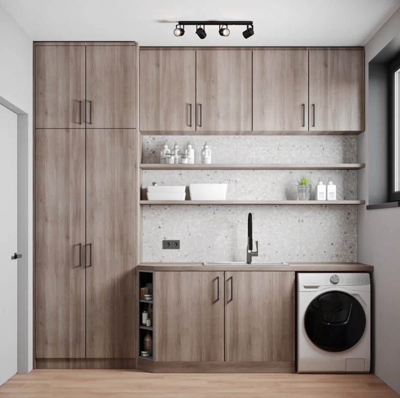 Дом 200 м. кв. 2й этаж, жилой