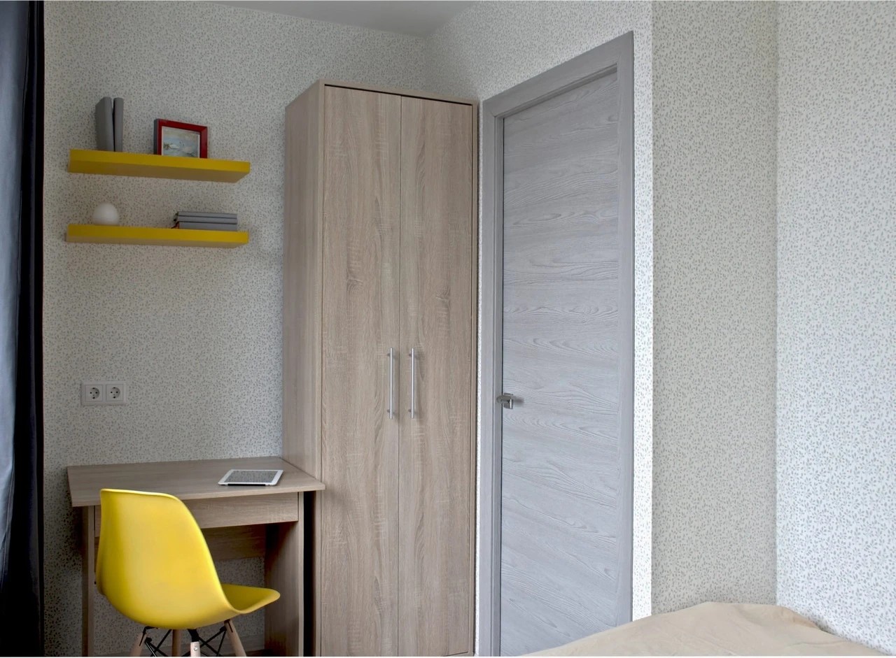 Серо-желтый проект