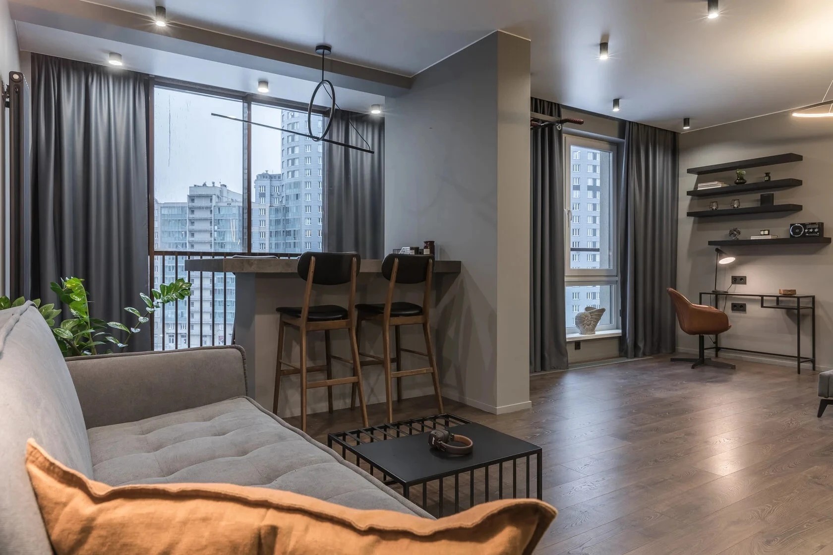 Проект частной квартиры в ЖК бизнес-класса LENINGRAD