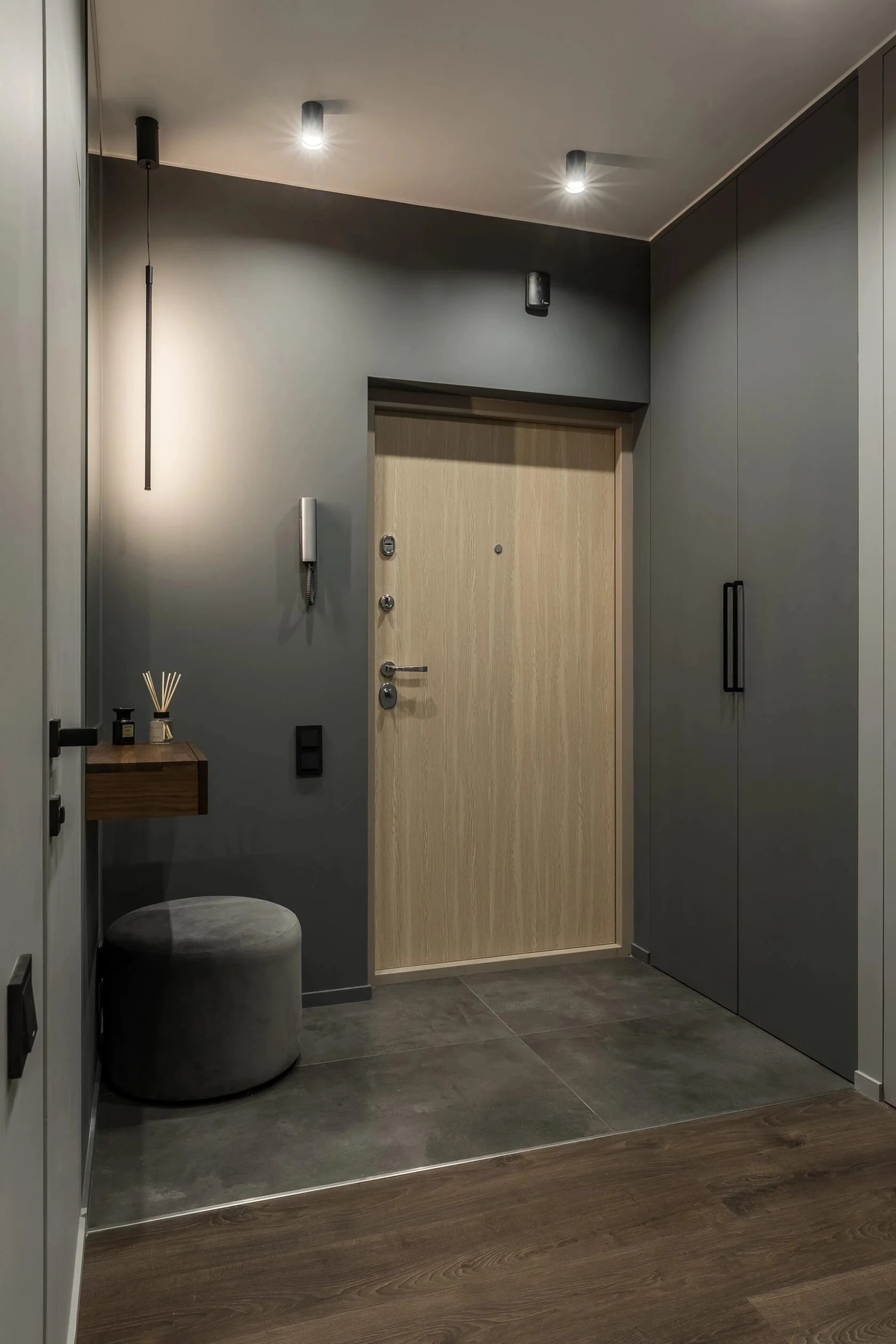 Проект частной квартиры в ЖК бизнес-класса LENINGRAD