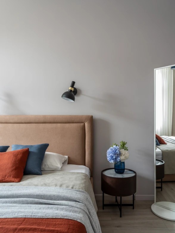 Квартира на Петроградке для молодой девушки