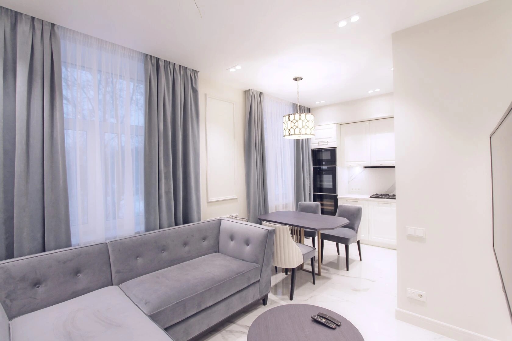 Квартира на проспекте Юрия Гагарина, 55 кв. м.