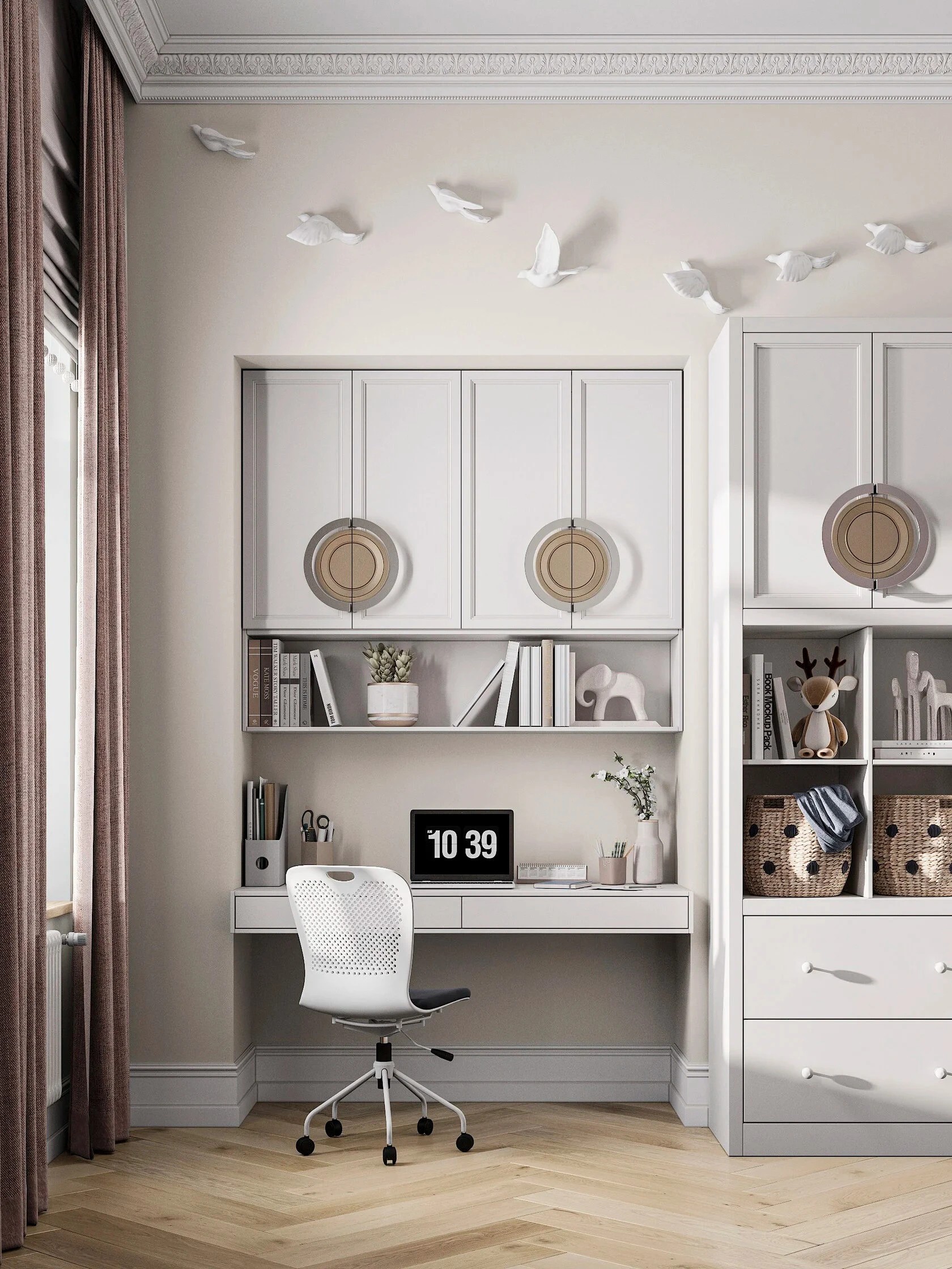 С ВИДОМ НА КАЗАНСКИЙ СОБОР