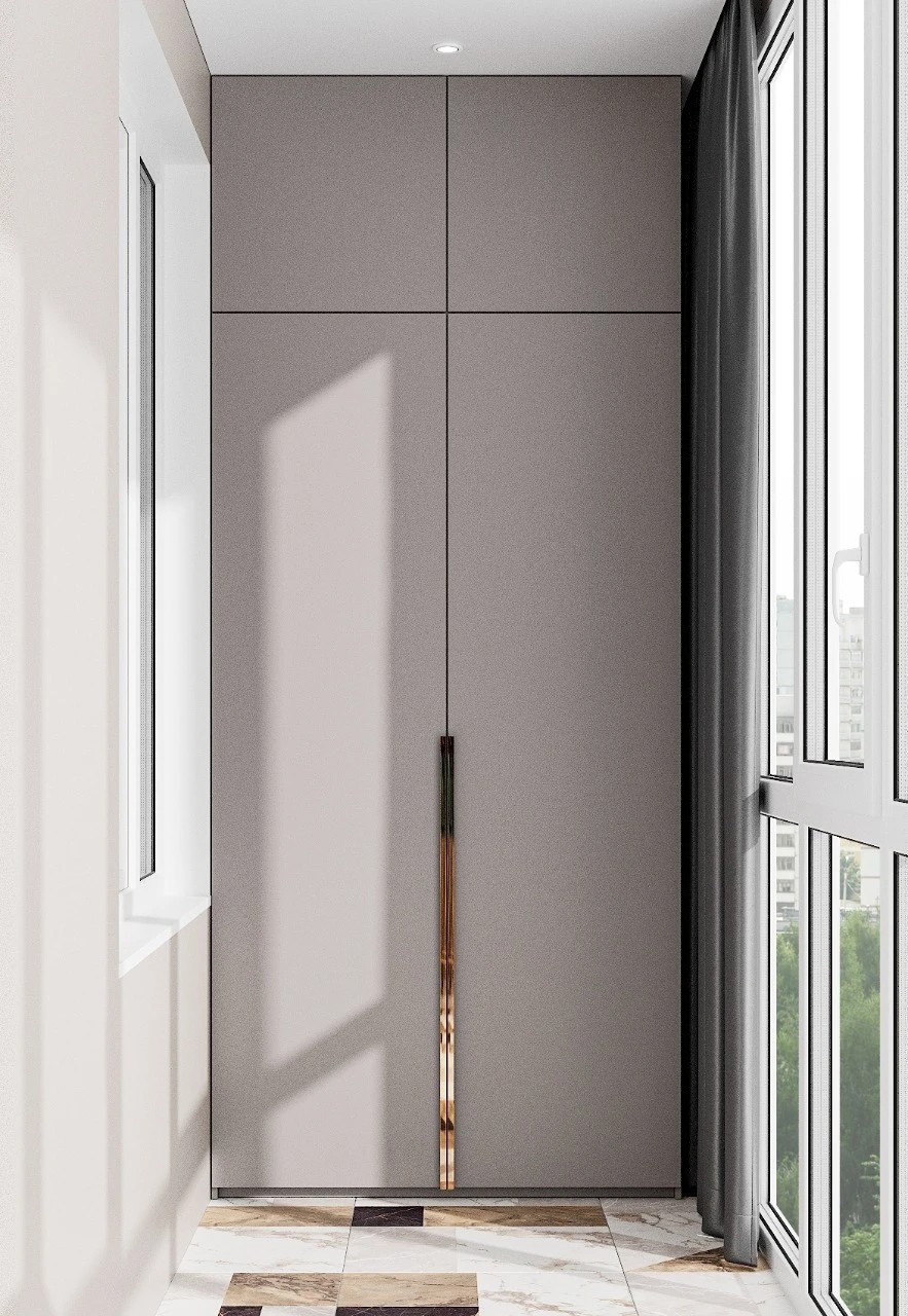 ШКАТУЛКА С ИЗУМРУДАМИ