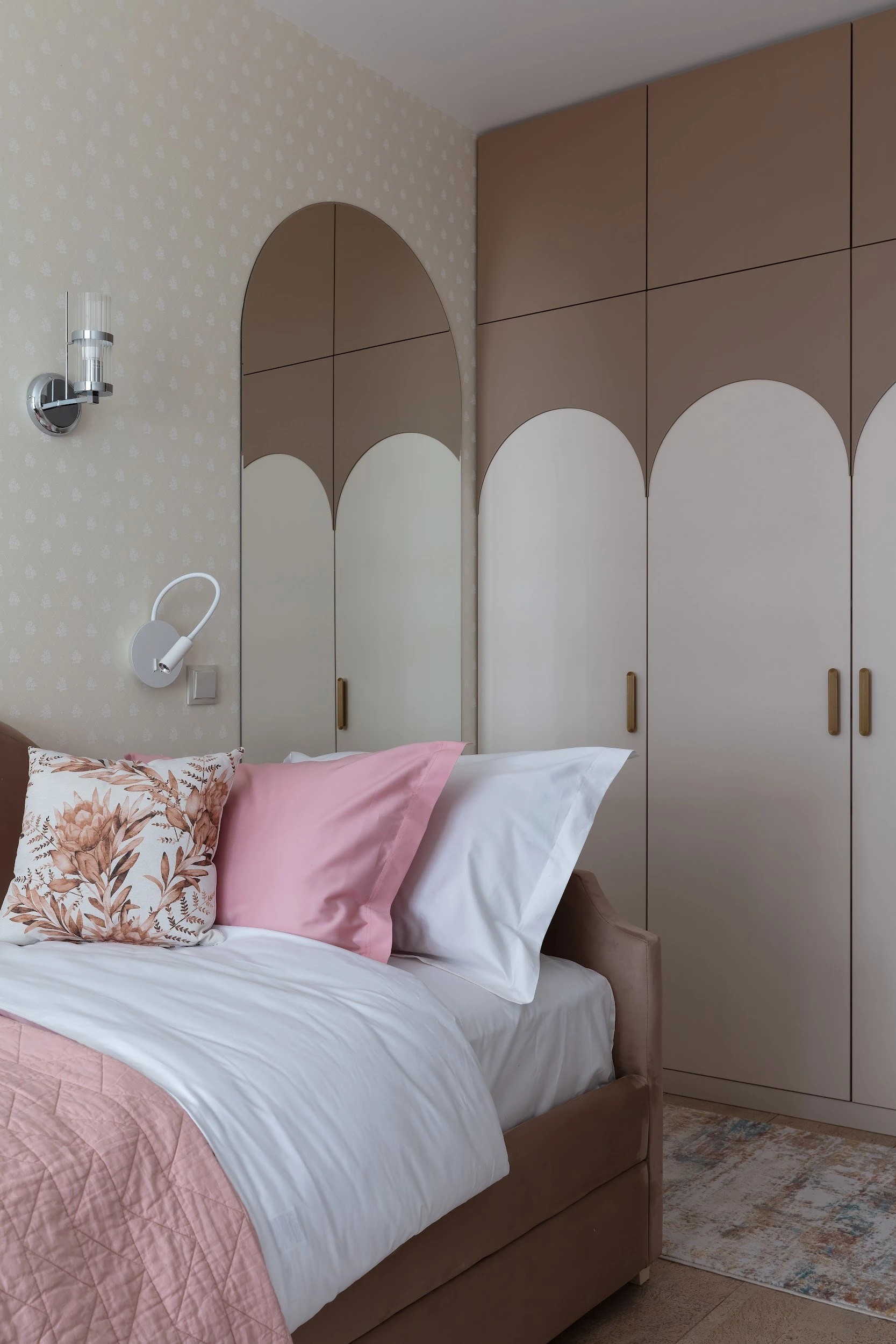 ПЕСОК И МОРЕ