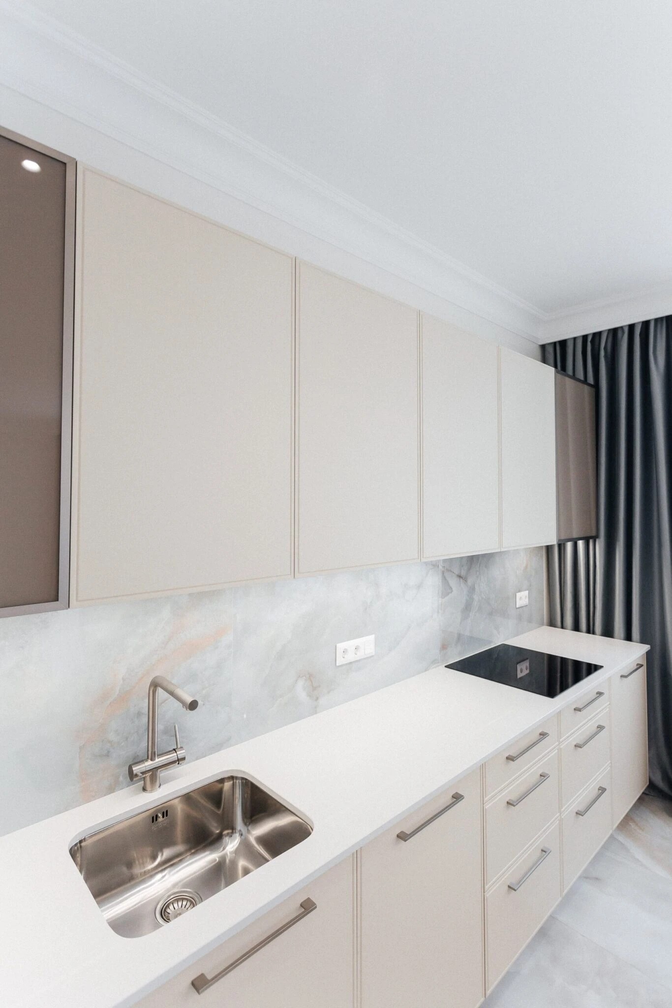 ДИЗАЙН-ПРОЕКТ КВАРТИРЫ В СЕРО-ГОЛУБЫХ ОТТЕНКАХ