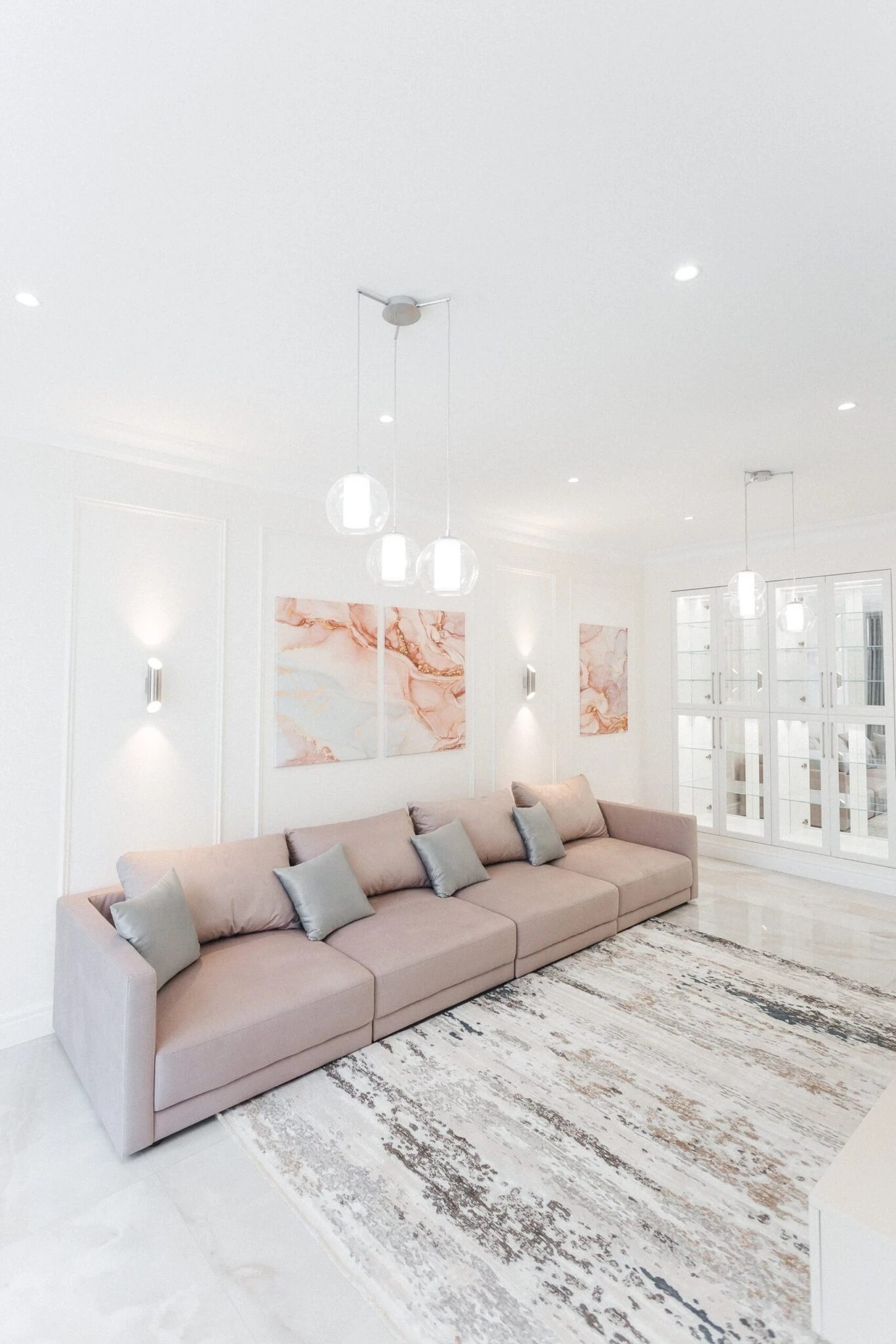 ДИЗАЙН-ПРОЕКТ КВАРТИРЫ В СЕРО-ГОЛУБЫХ ОТТЕНКАХ