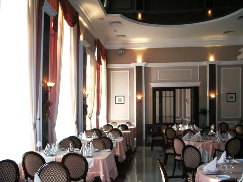 Клуб-отель "Санкт-Петербург"