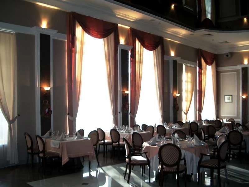 Клуб-отель "Санкт-Петербург"