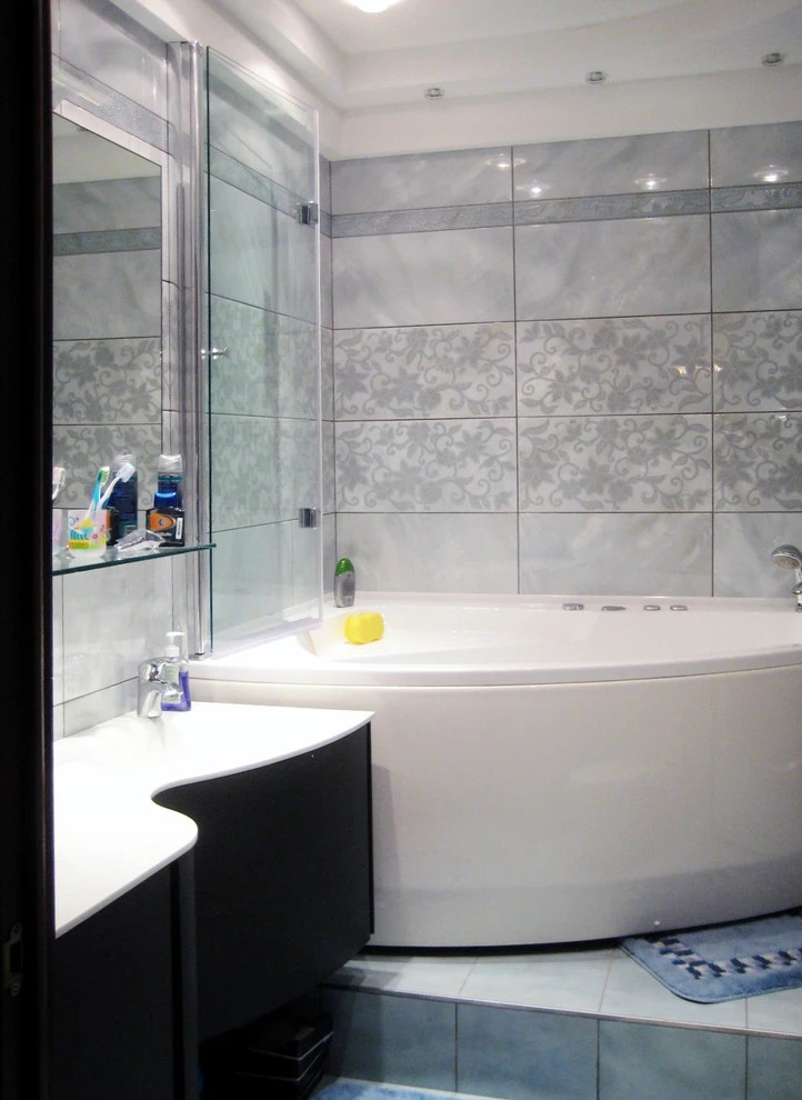 Трехкомнатная квартира в комплексе "Янтарный берег"