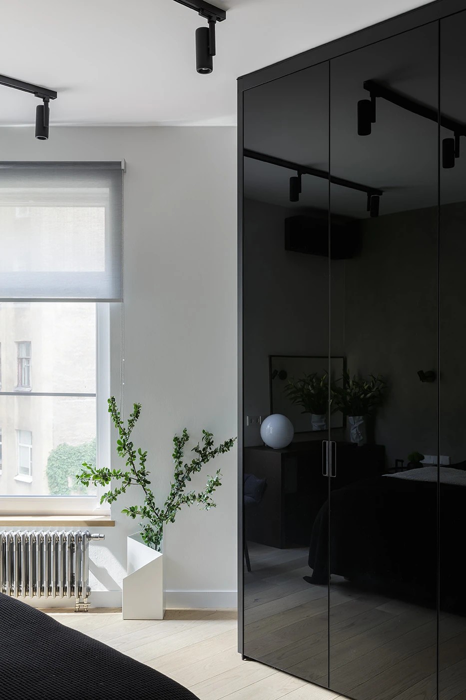 МИНИМАЛИСТИЧНАЯ КВАРТИРА НА ВАСИЛЬЕВСКОМ ОСТРОВЕ