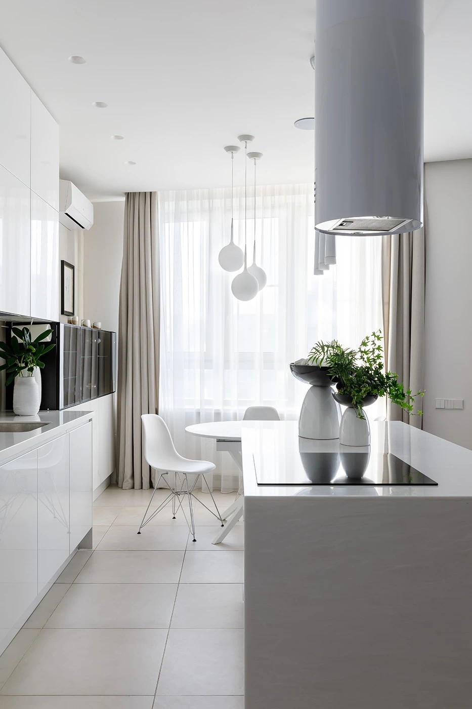 БЕЛЫЙ МИНИМАЛИСТИЧНЫЙ ИНТЕРЬЕР