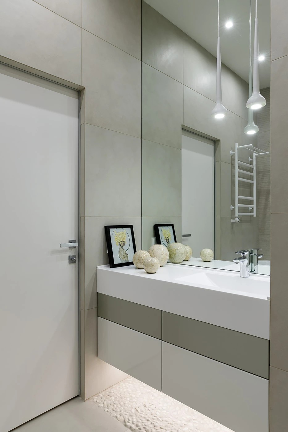 БЕЛЫЙ МИНИМАЛИСТИЧНЫЙ ИНТЕРЬЕР