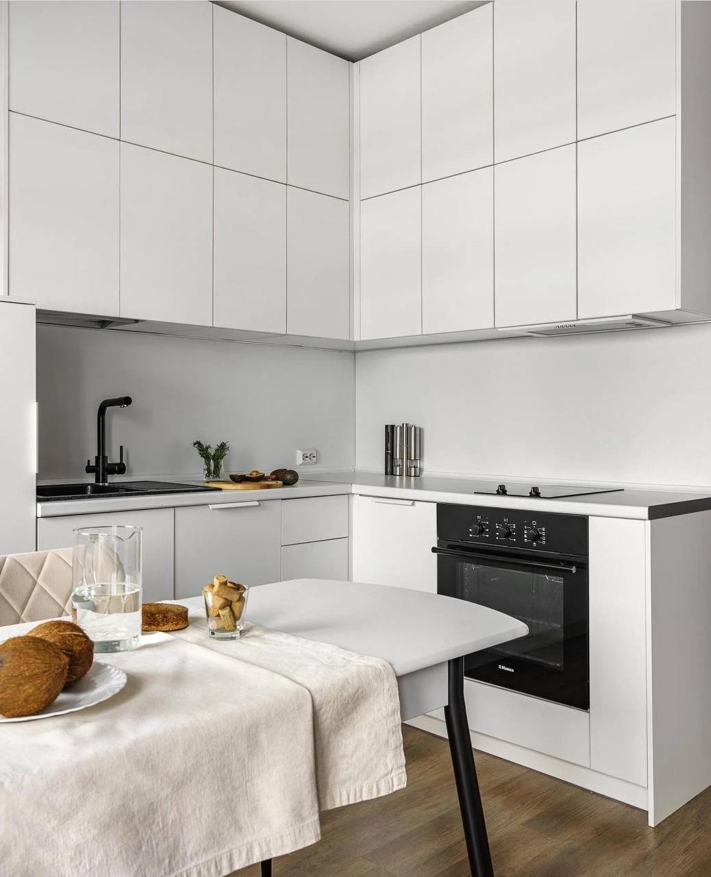 Парашютная