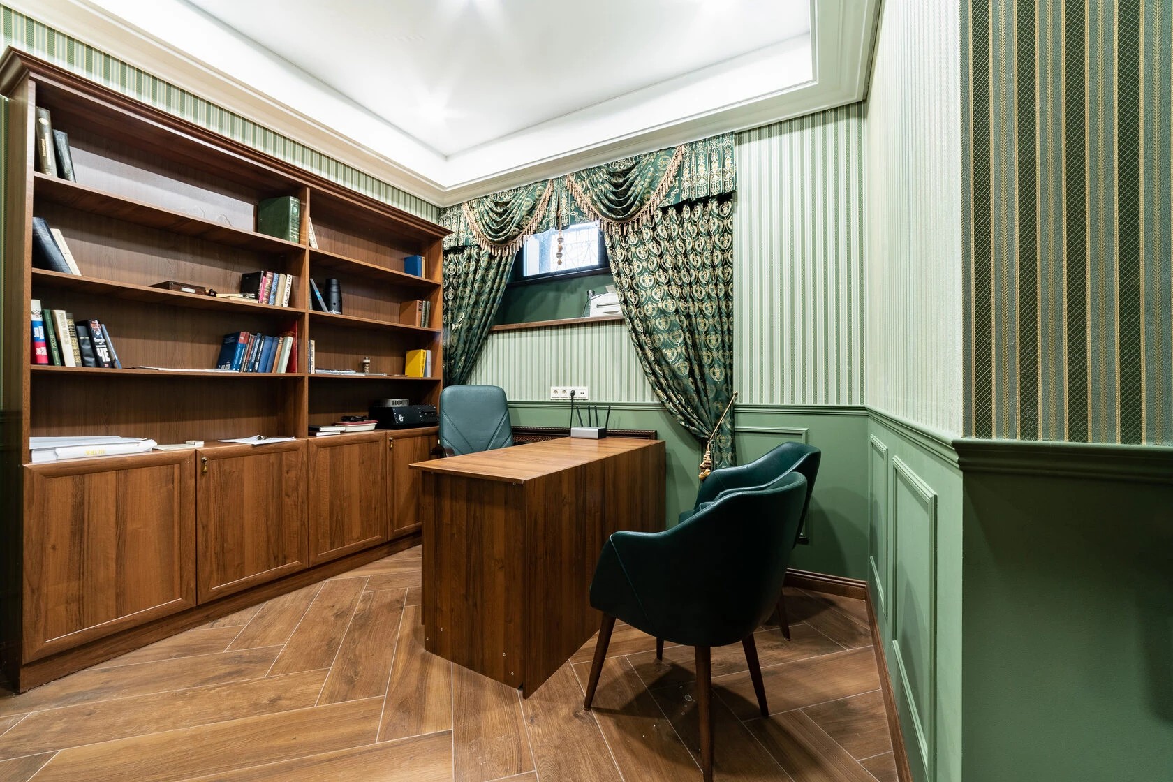 ОФИС КОЛЛЕГИИ АДВОКАТОВ