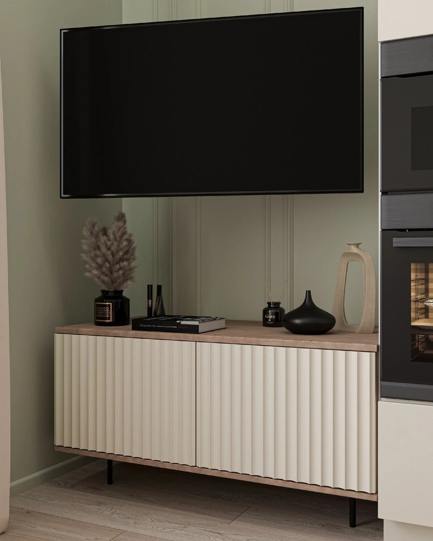 Нежная кухня в проекте для молодой пары