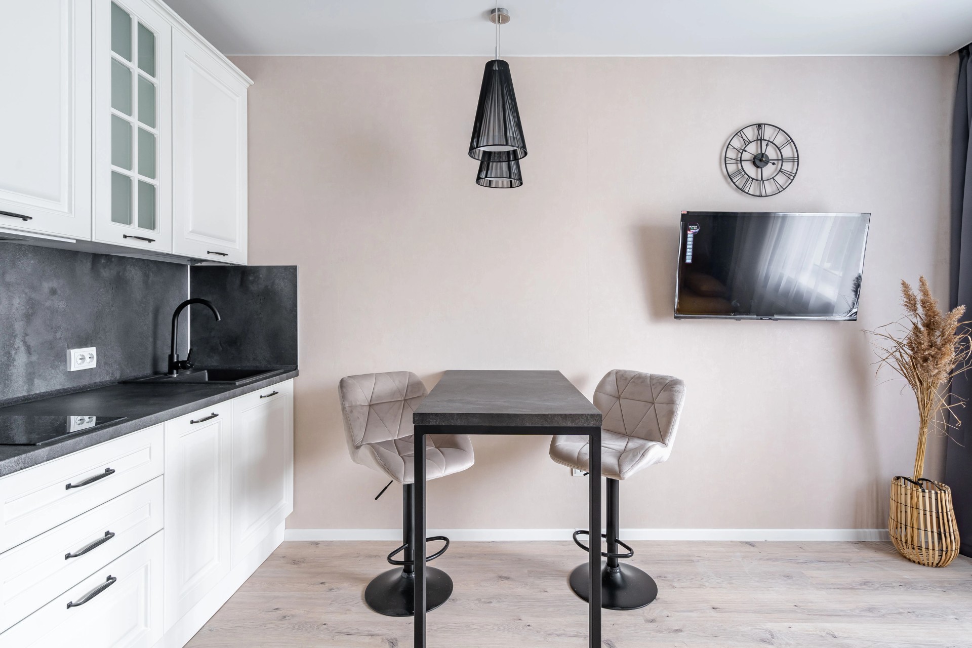 ЖК Вернисаж, квартира студия.