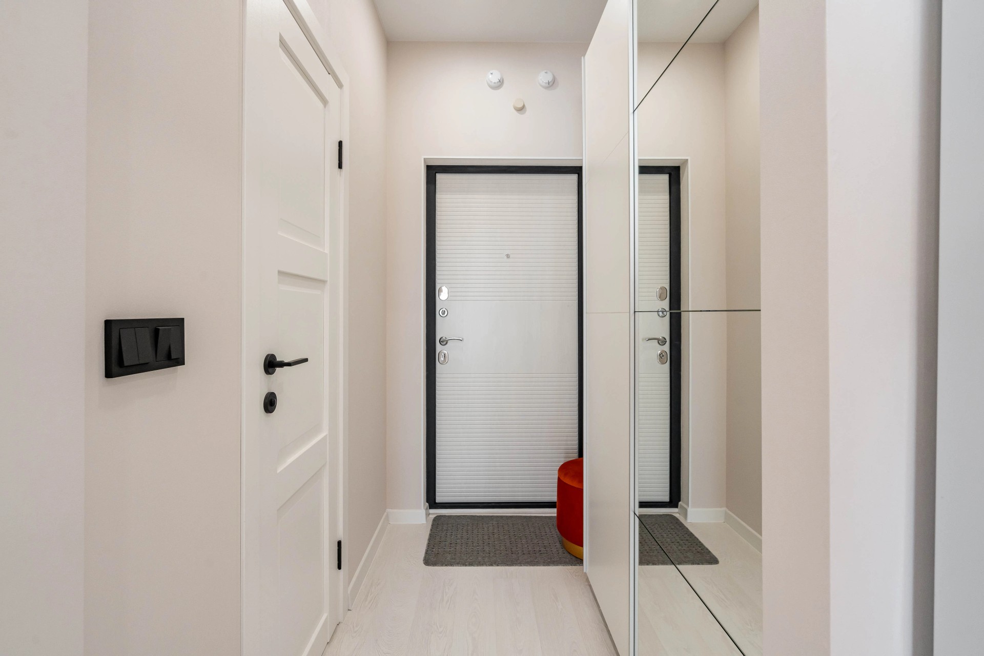 ЖК Европейский парк, студия для молодой девушки