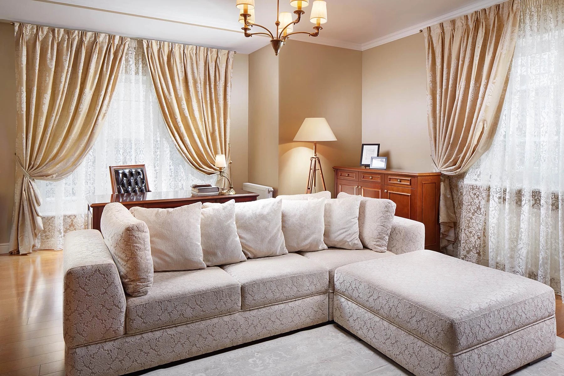 ДОМ В ДРОЗДАХ