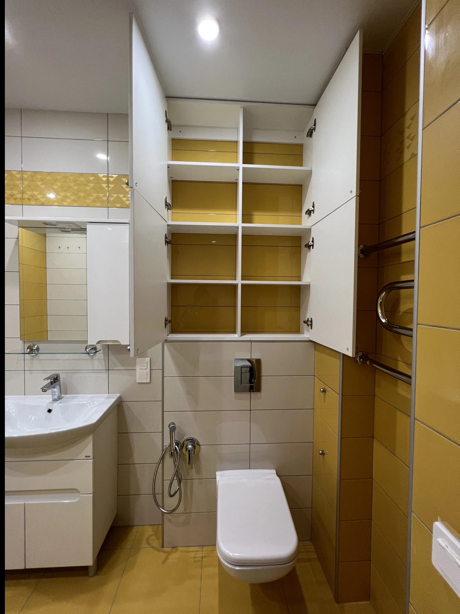 ул. Афанасьева, 1