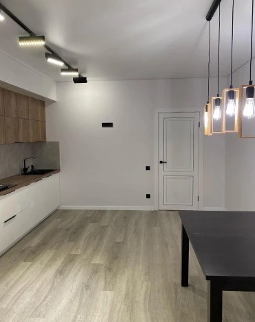 ПРОСП. КОРОЛЁВА, 65