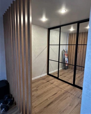 БУДАПЕШТСКАЯ УЛ., 38