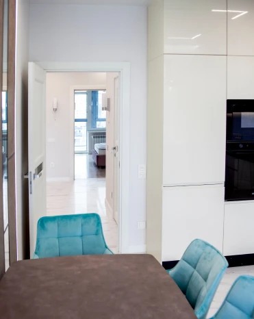 ПРОСП. ГЕРОЕВ, 32