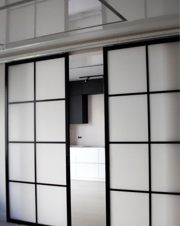 ПРОСП. ГЕРОЕВ, 30