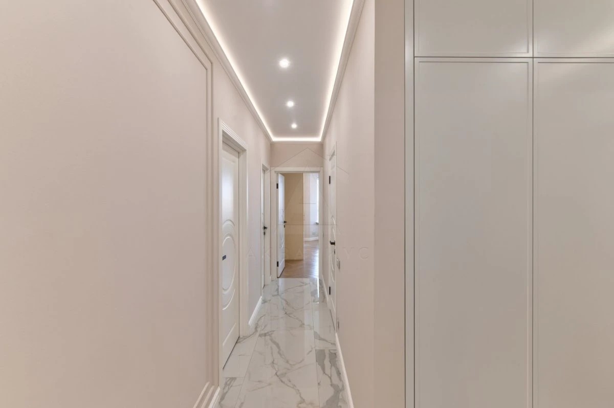 Трехкомнатная квартира