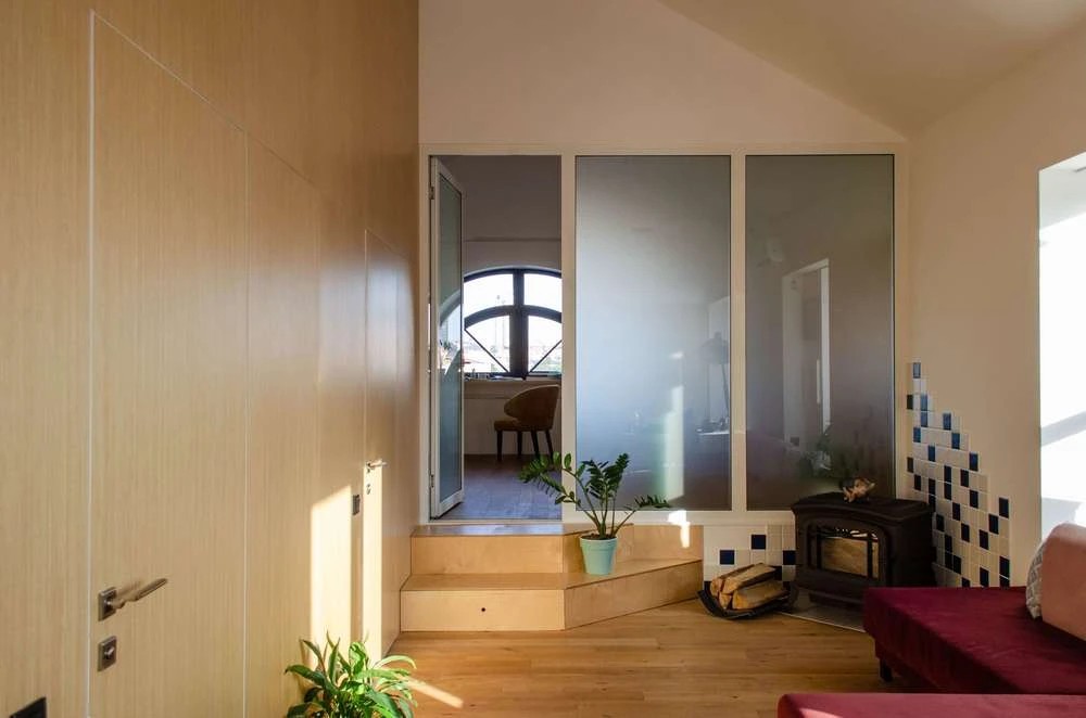 ЖД «Театральный»