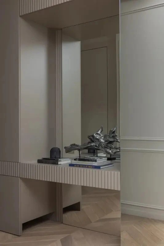 СВЕТЛАЯ КВАРТИРА 106 КВ.М. В ЕКАТЕРИНБУРГЕ