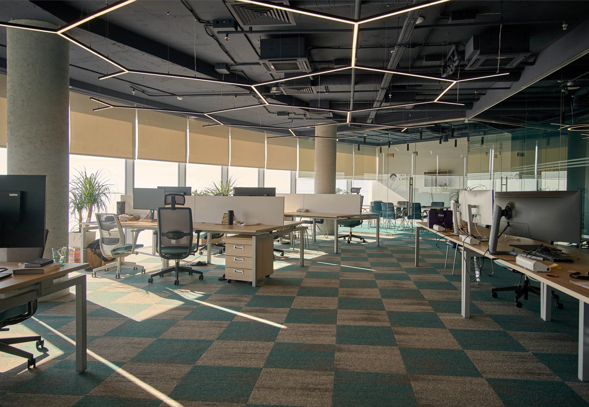 Офис с видом на Финский залив для IT компании