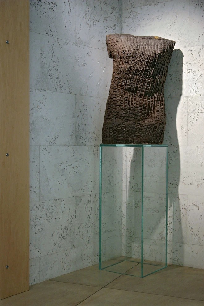 Квартира в современном стиле 180 м2