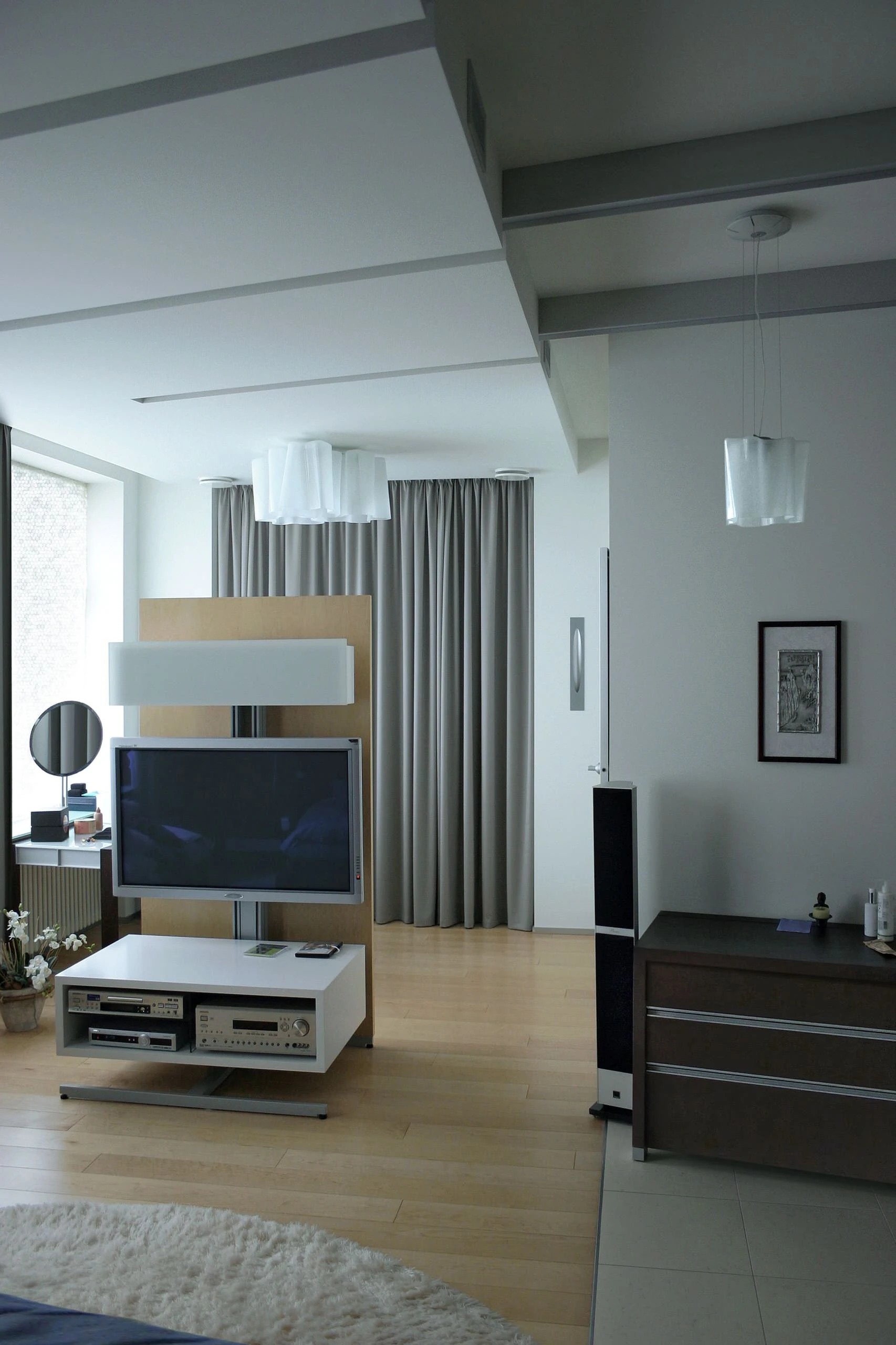 Квартира в современном стиле 180 м2