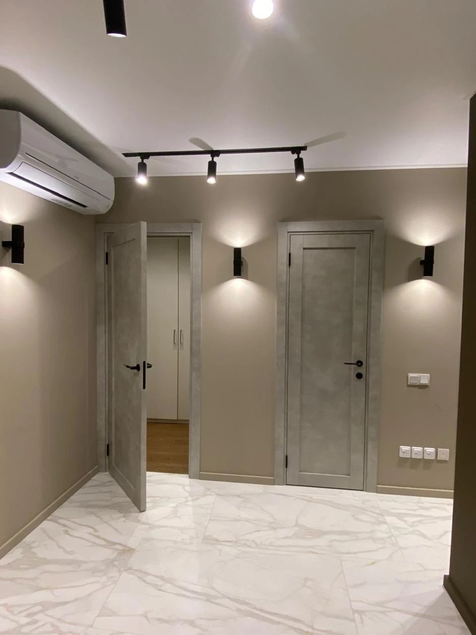 2-х комнатная квартира, Гатчина