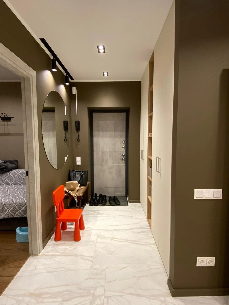 2-х комнатная квартира, Гатчина