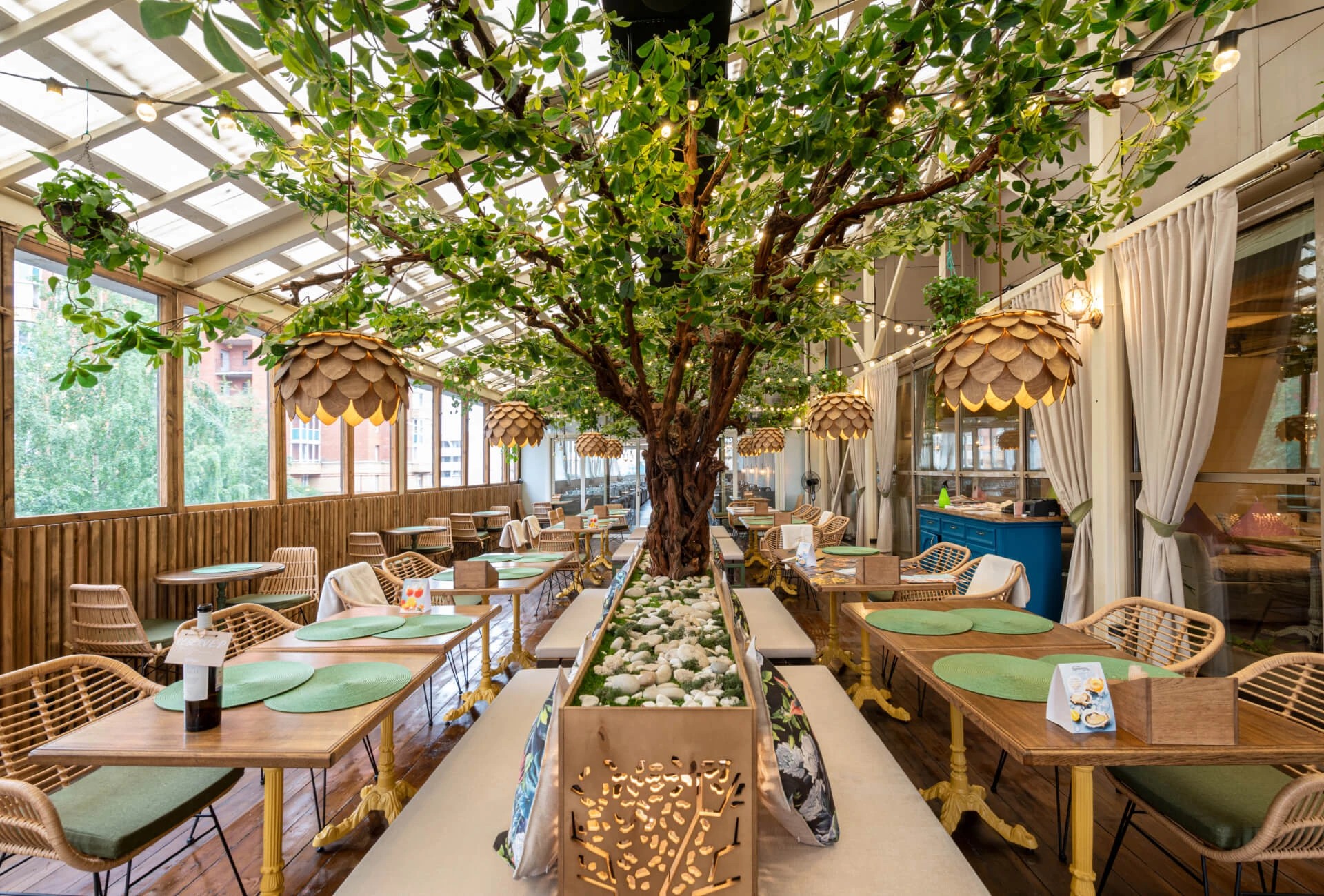 ЛЕТНЯЯ ВЕРАНДА ПЛЮШКИНА