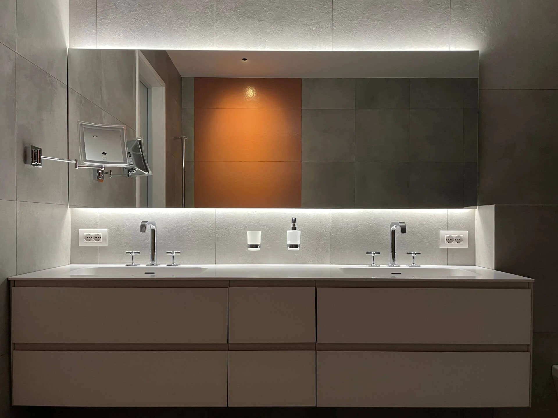 ЛЕОНТЬЕВСКИЙ МЫС