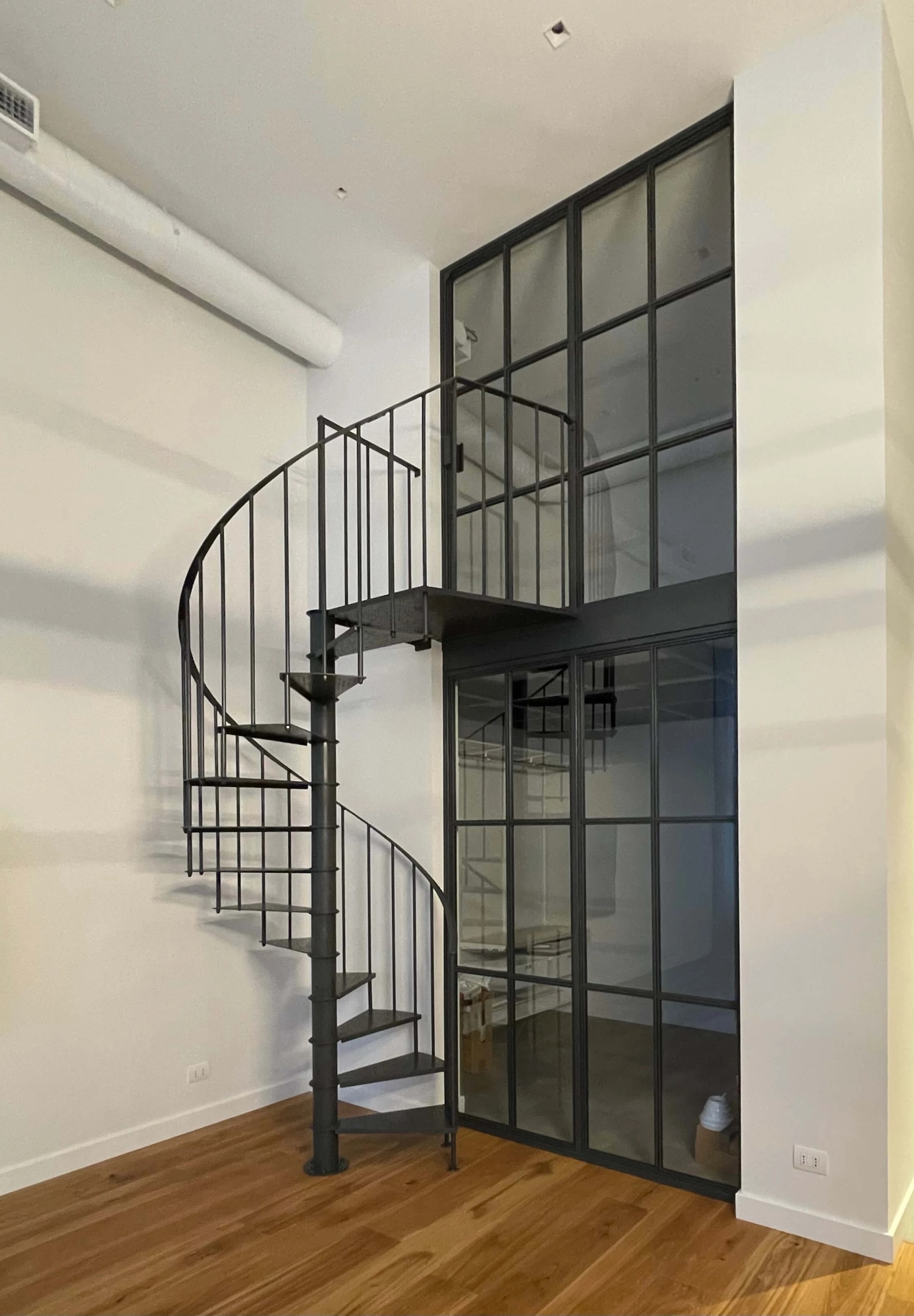 ЛЕОНТЬЕВСКИЙ МЫС