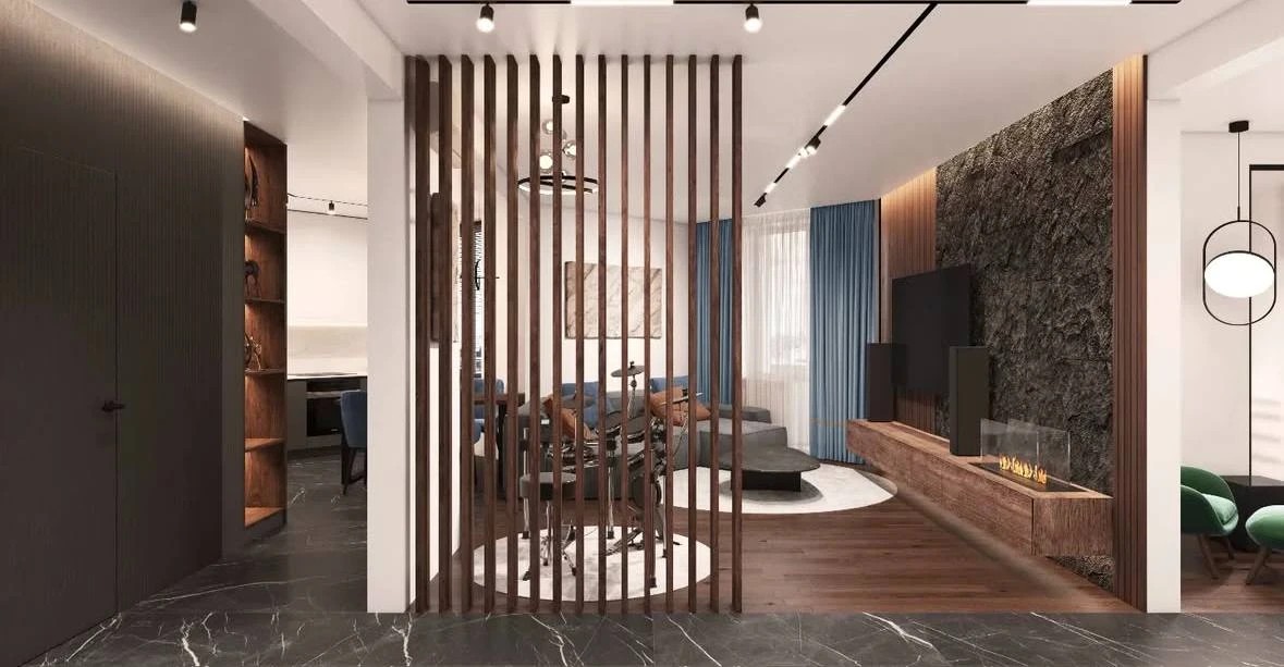 Квартира с имитацией скалы