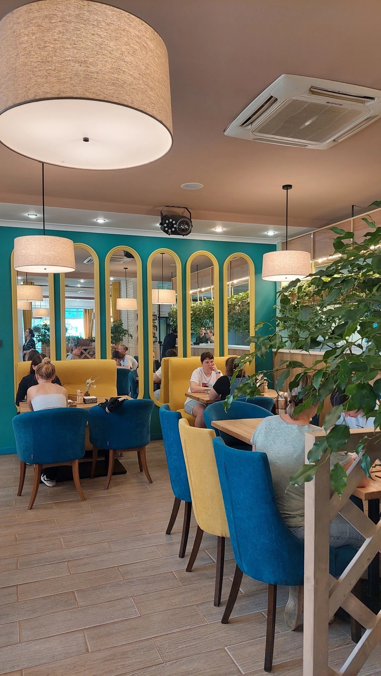 Ресторан viva la Крендель