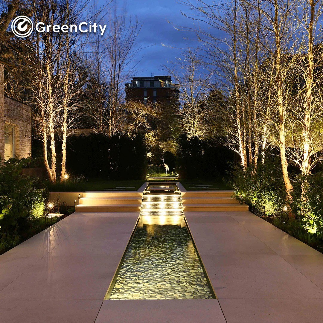 Важная составляющая любого участка - освещение!