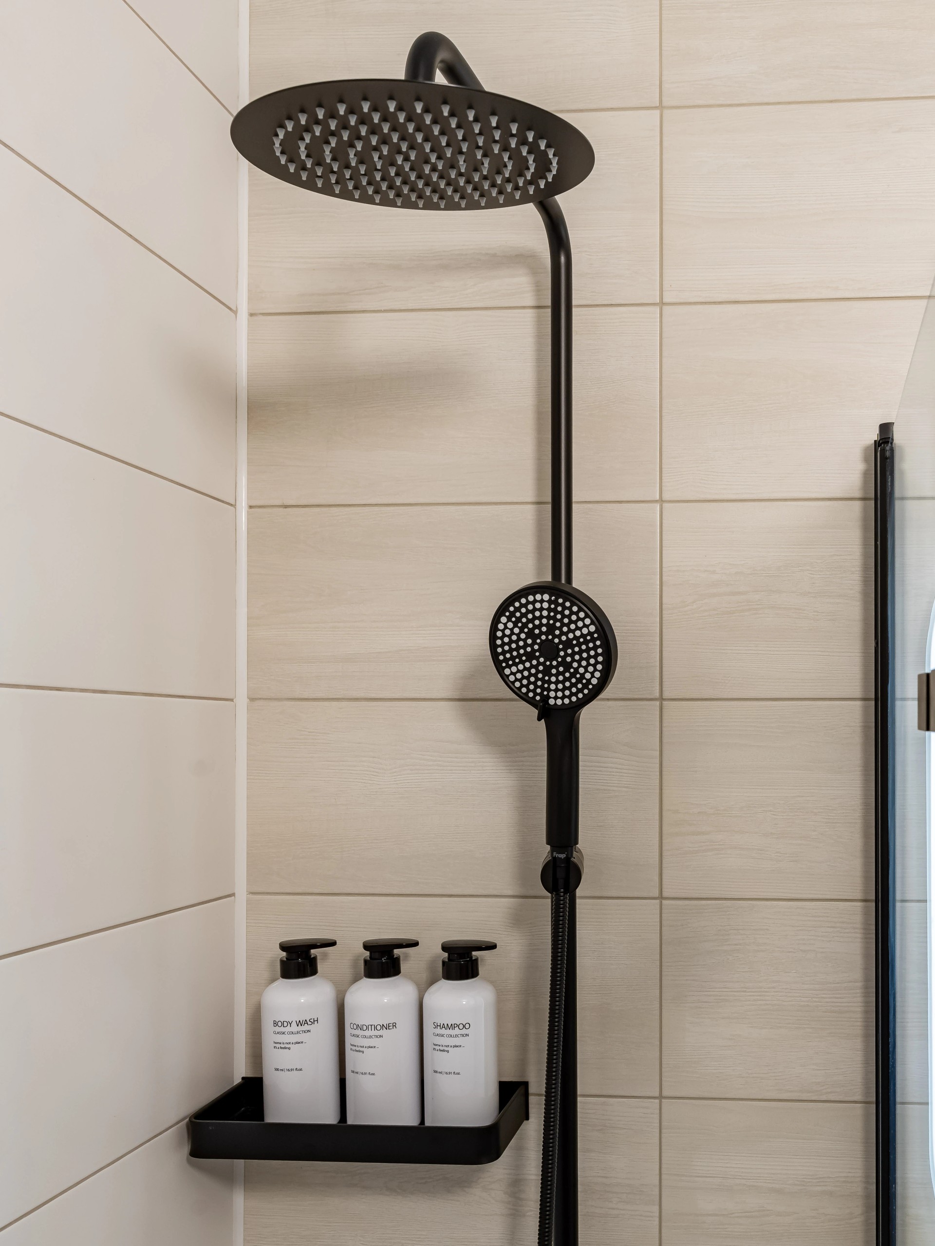 Фарфоровская 7