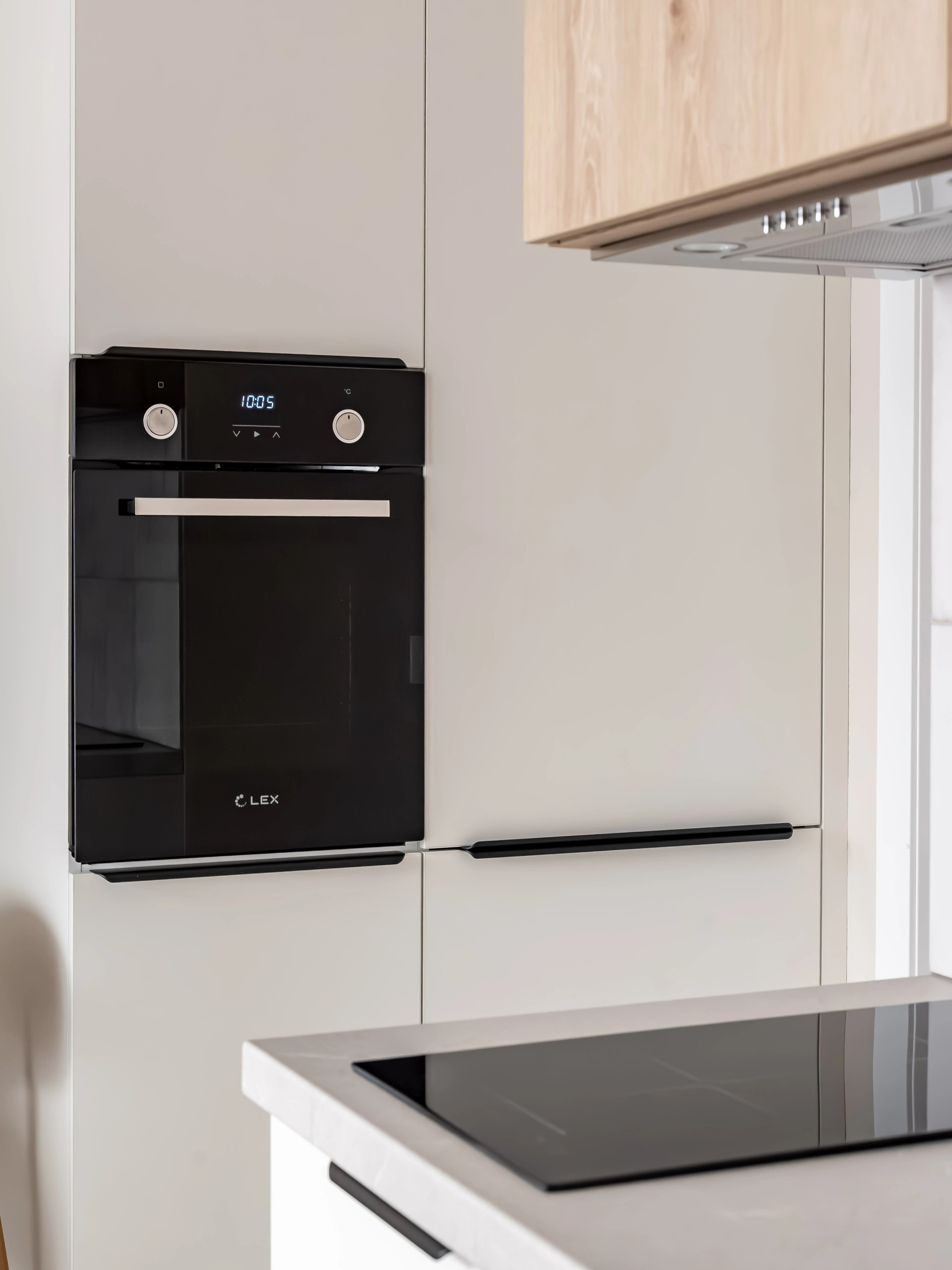 Фарфоровская 7