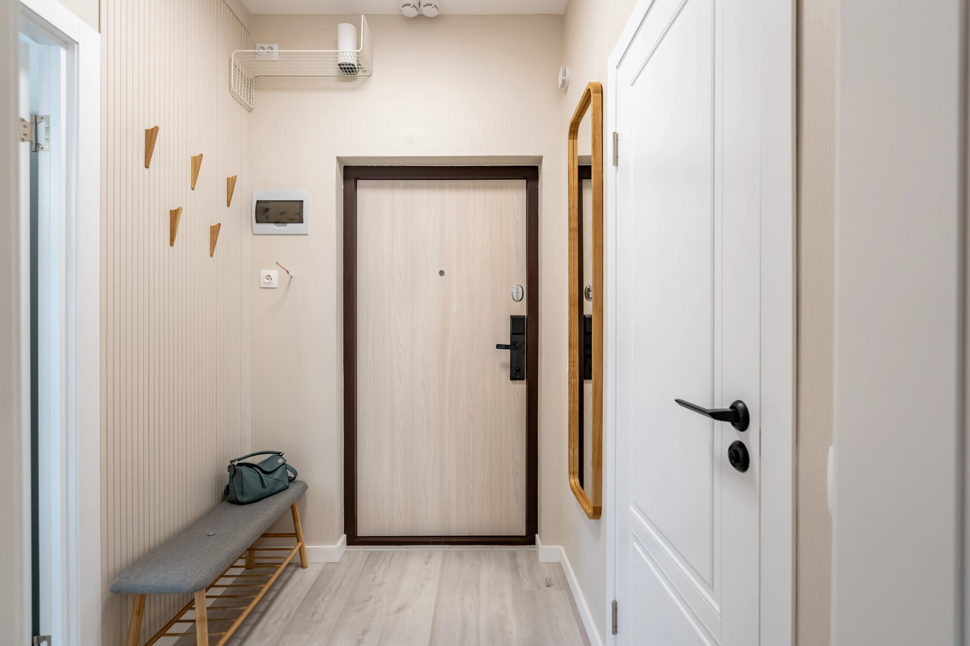 Фарфоровская 7