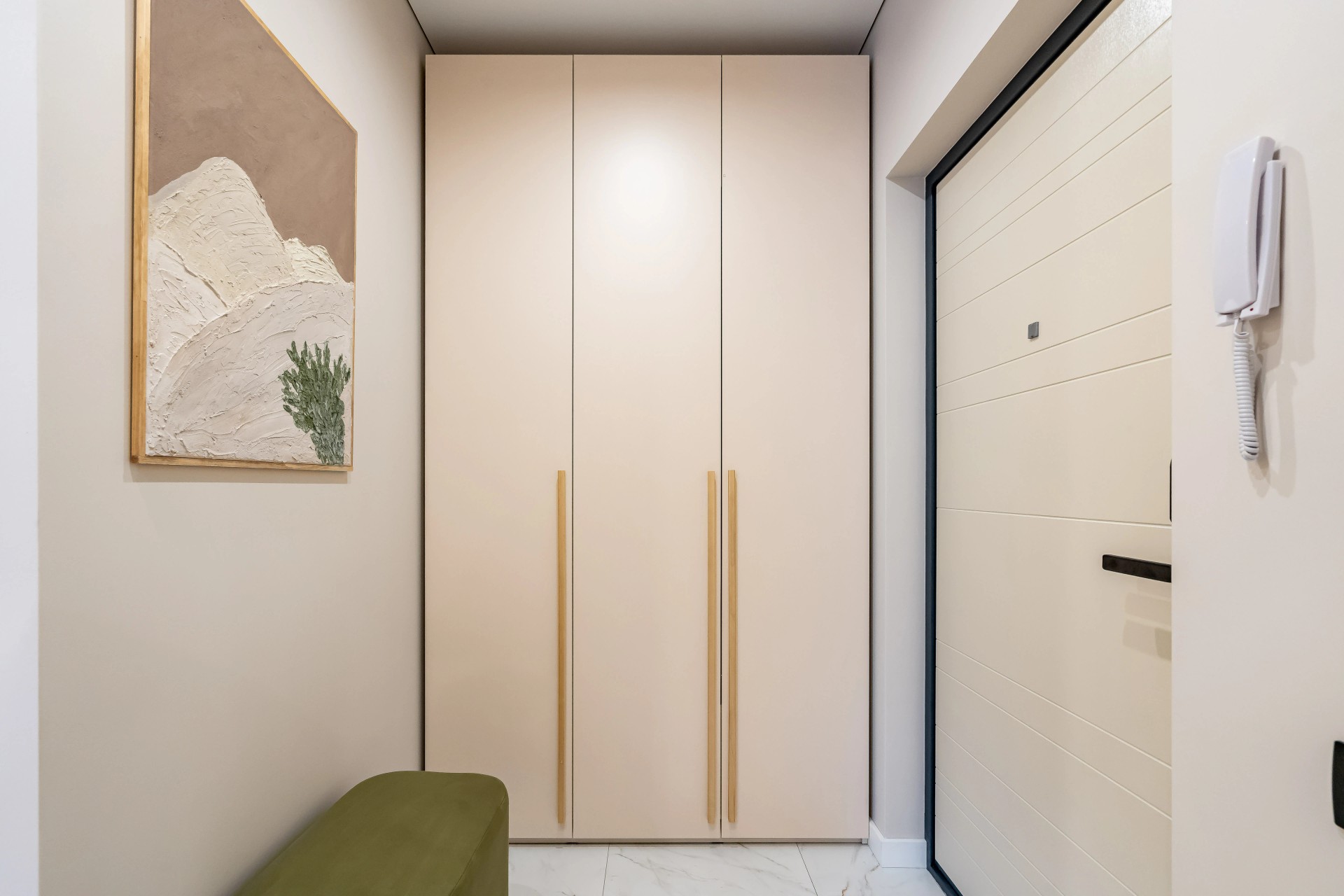 Белоостровская 10