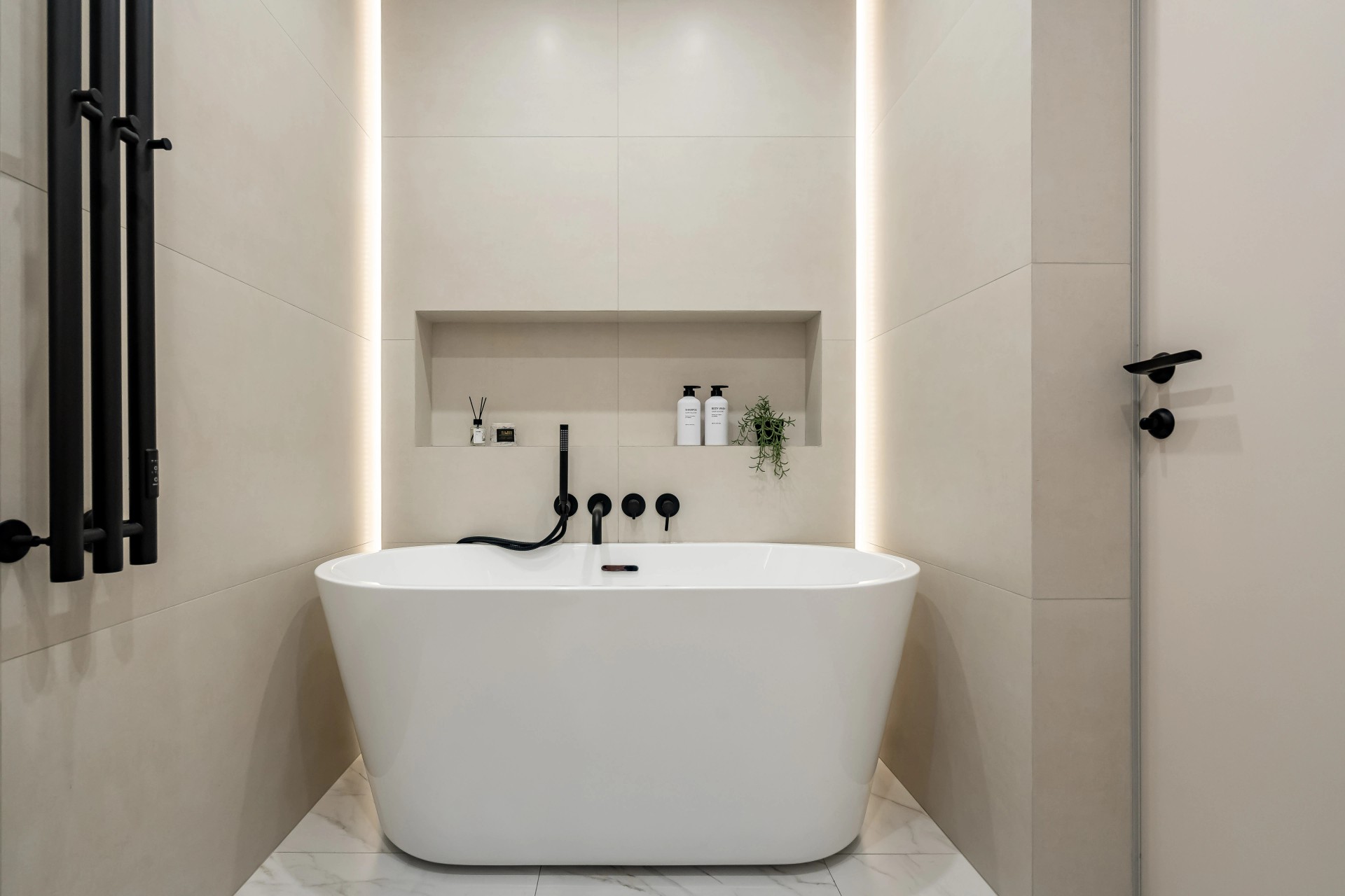 Белоостровская 10