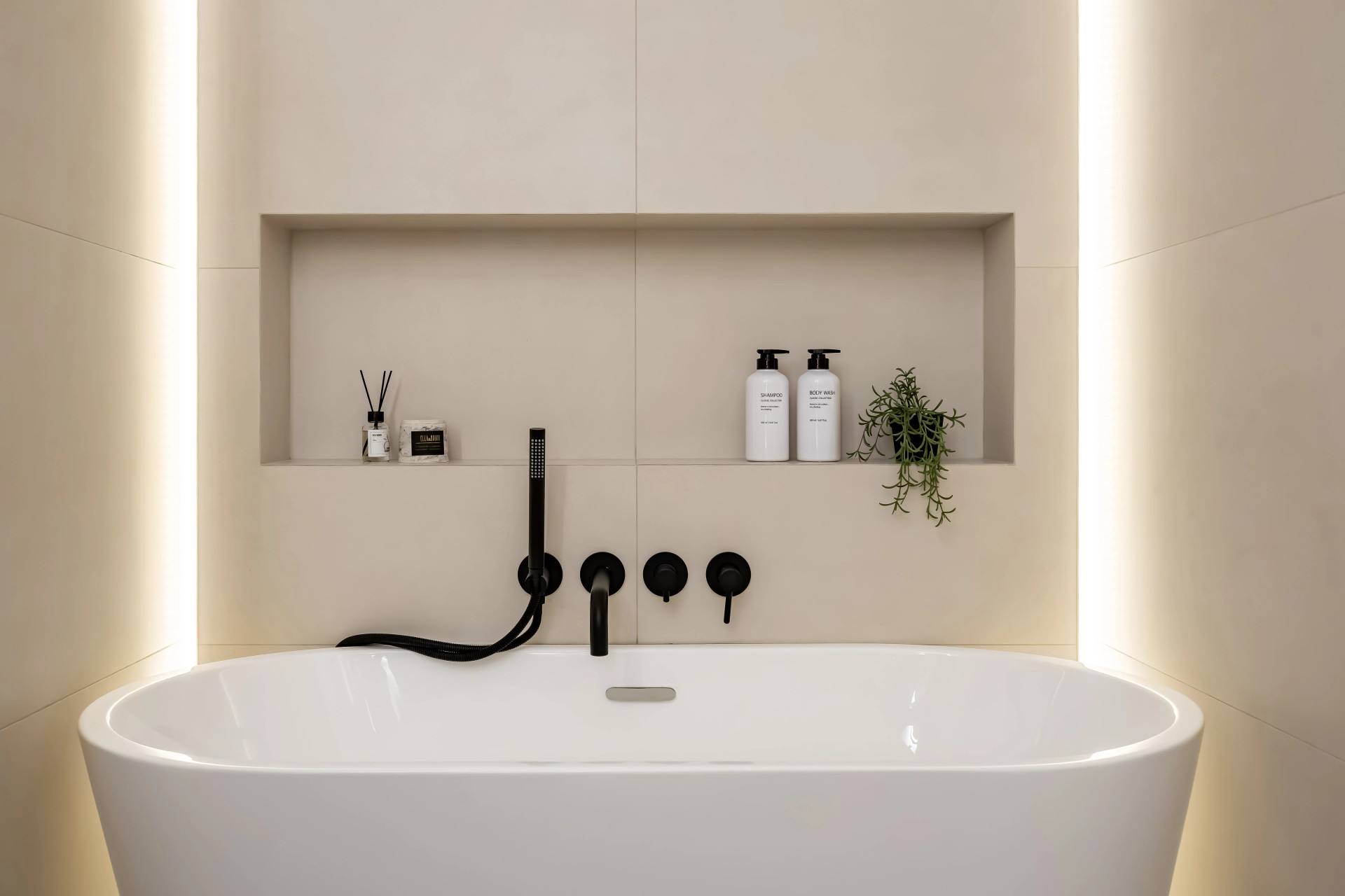 Белоостровская 10