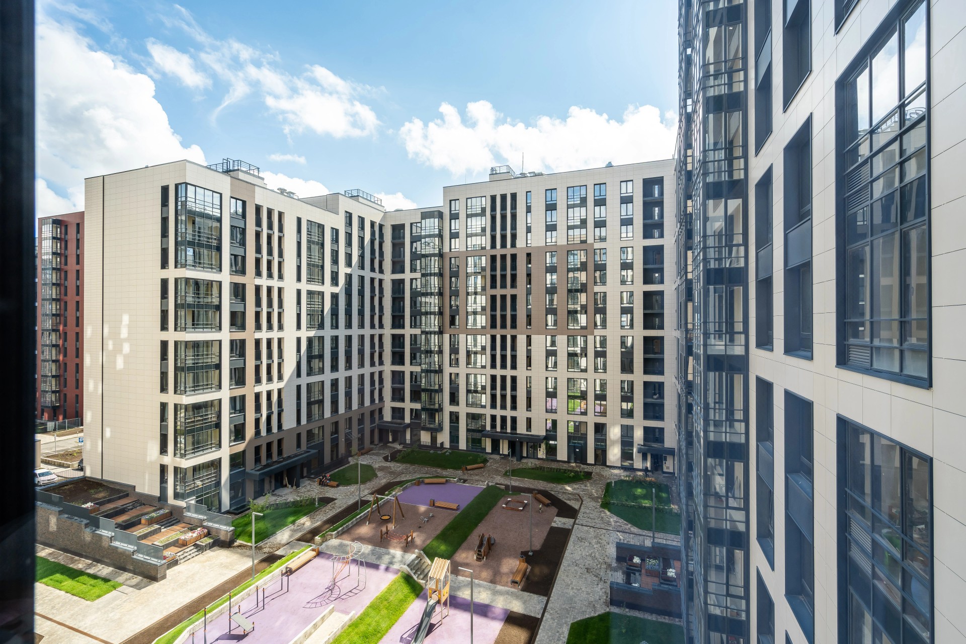 Белоостровская 10